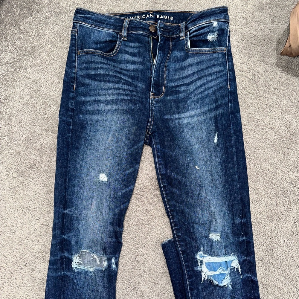 American eagle ripped skinny jeans